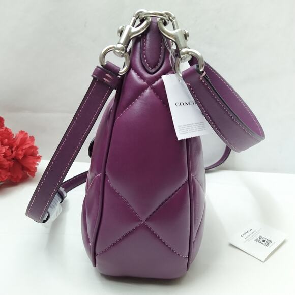 Coach Teri Hobo Diamond Deep Berry Quilted Leather Zipper Shoulder Bag -NWT $528 - Picture 6 of 16